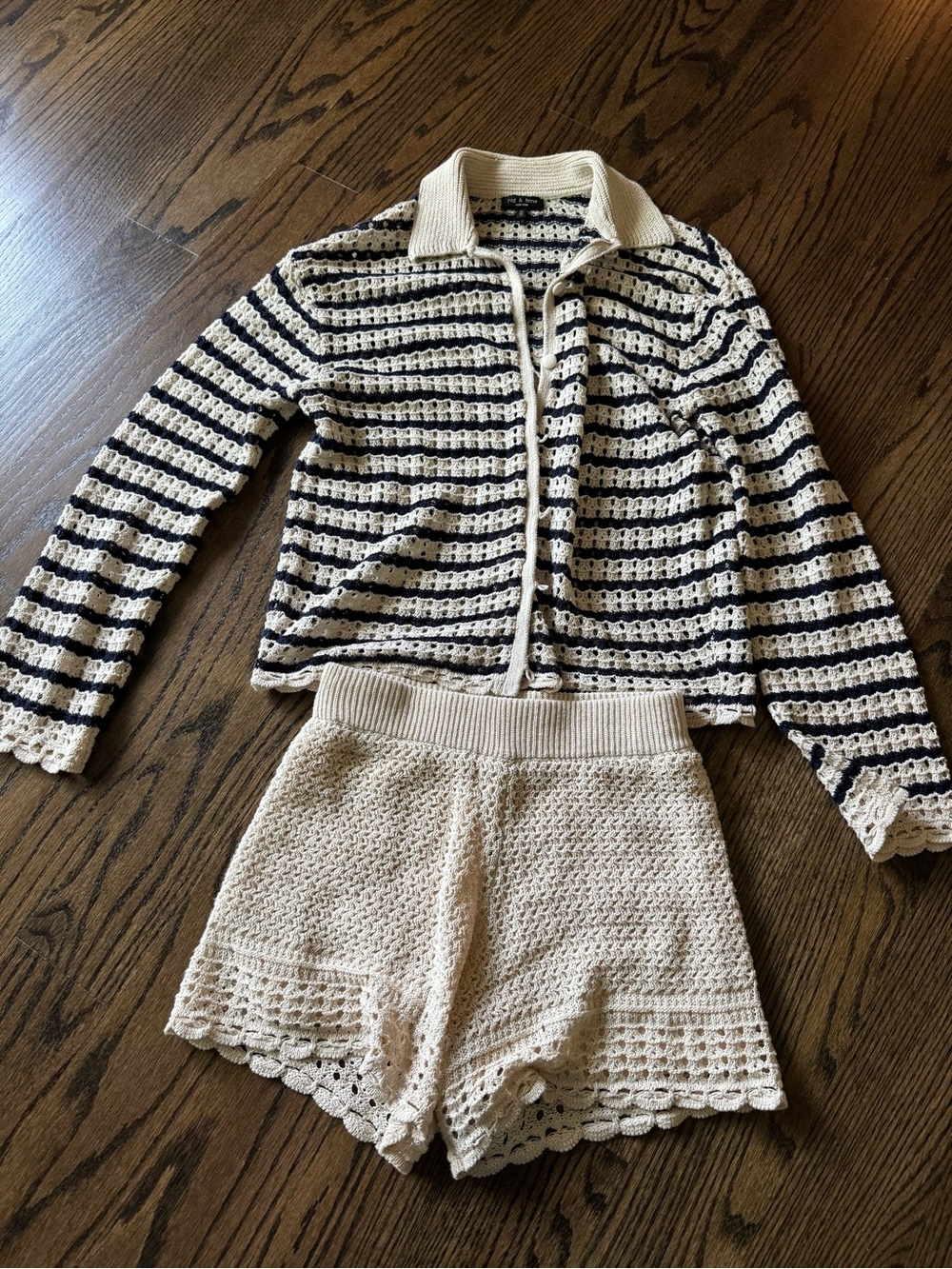 rag & bone Cream Knit Sweater with Branded Neck Tag